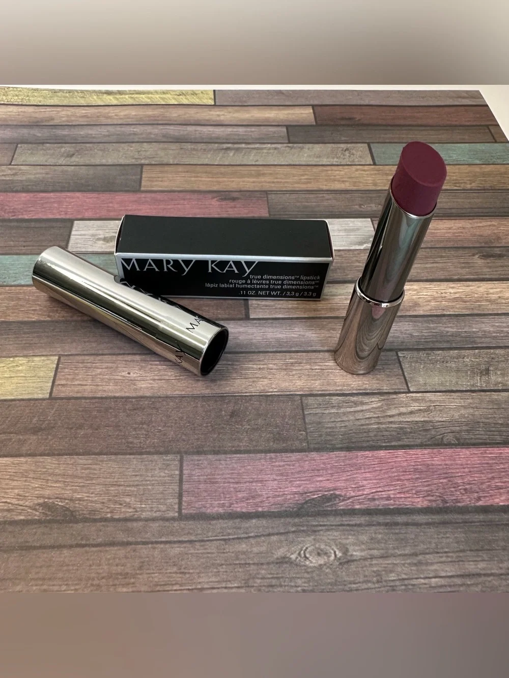 Mary Kay True Dimension Lipstick Mystic Plum NIB